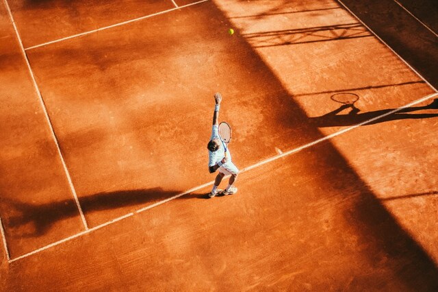 Tennis serve