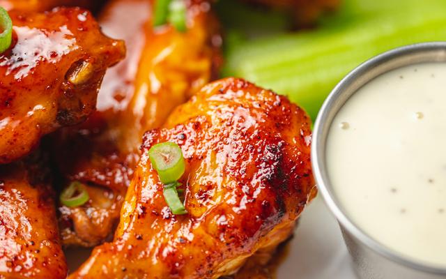 Wings Wednesday AYCE
