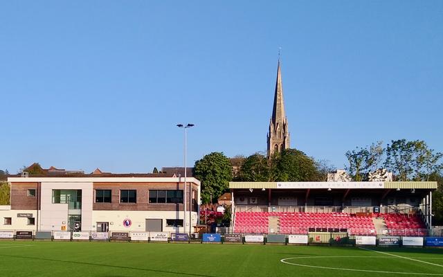 Dorking Wanderers v Weston-super-Mare