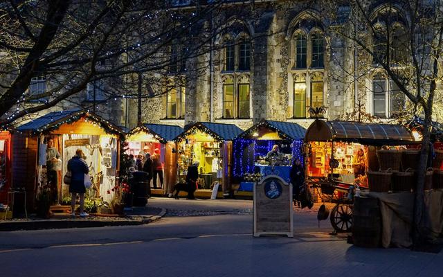 Winchester Cathedral Christmas Market