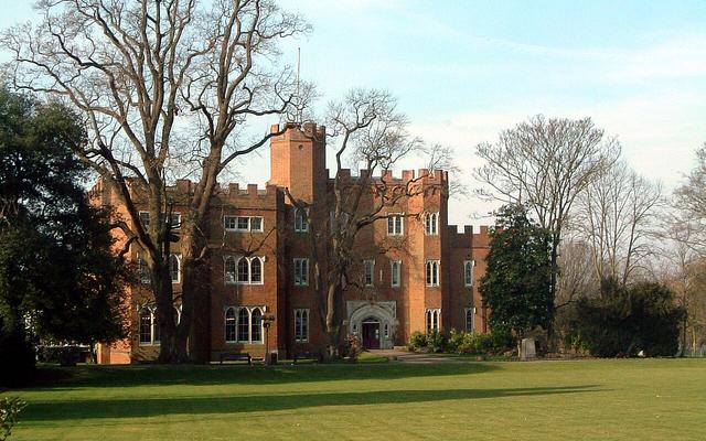 Hertford Castle Christmas Market