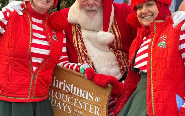 Meet Santa at Gloucester Quays Ice Rink
