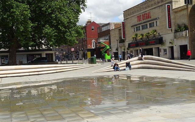 Kings Square, Gloucester