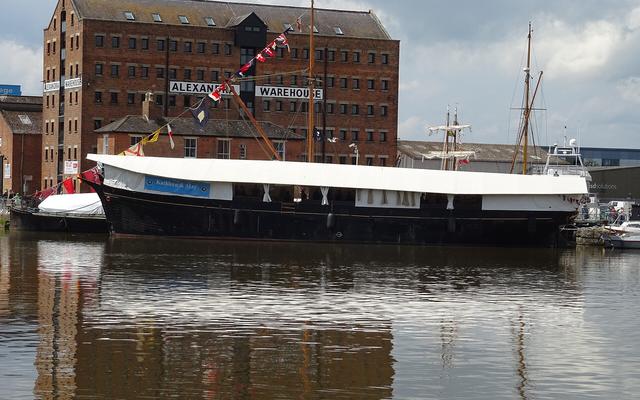 Kathleen & May, Gloucester Docks