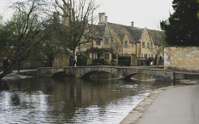 Bourton-on-the-Water Village Green
