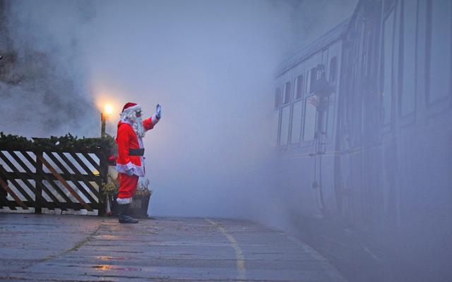 Santa Specials on the Dean Forest Railway